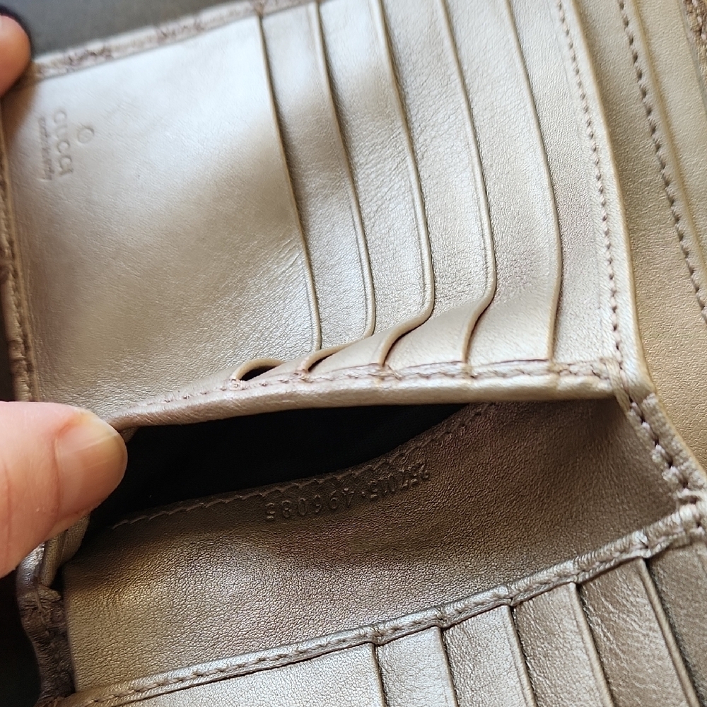 ✨️Gucci Brown Monogram Wallet - Picture 8 of 17